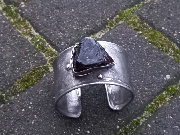 bransoletki wire wrapping Smocze szkło - bransoletka regulowana