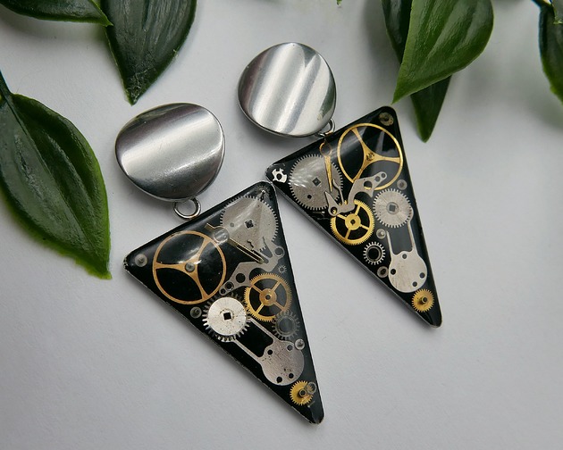 kolczyki z żywicy Mechaniczne kolczyki 330