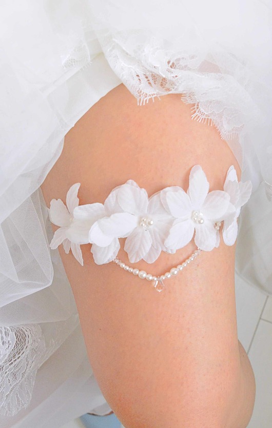 dodatki ślubne Podwiązka 384