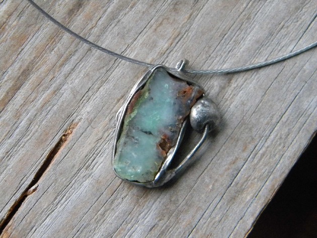 srebrne naszyjniki Surowy chryzopraz     - naszyjnik