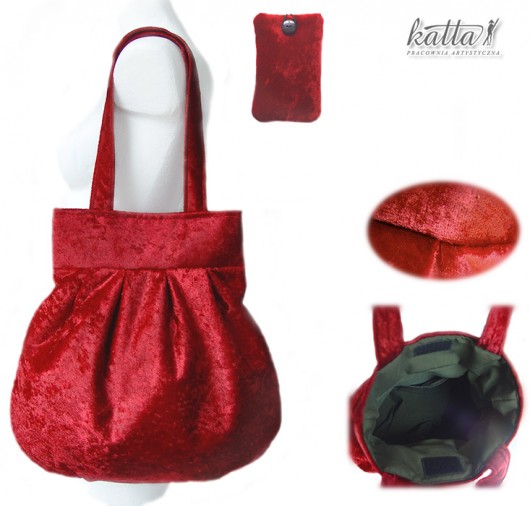 RED wine torby katta