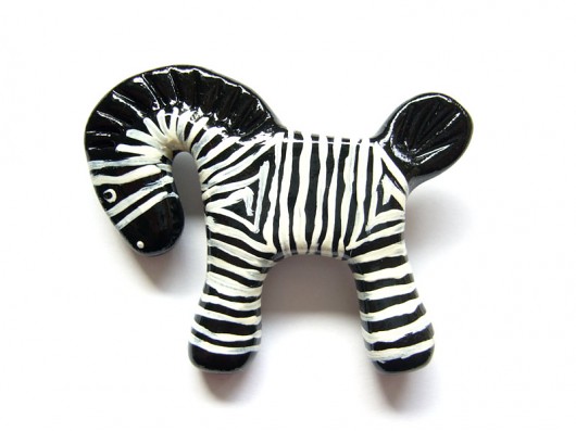 zebra broszka PRACOWNIA Z PRZYTUPEM