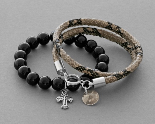 Black jade & snake strap with pendants. Lavoga