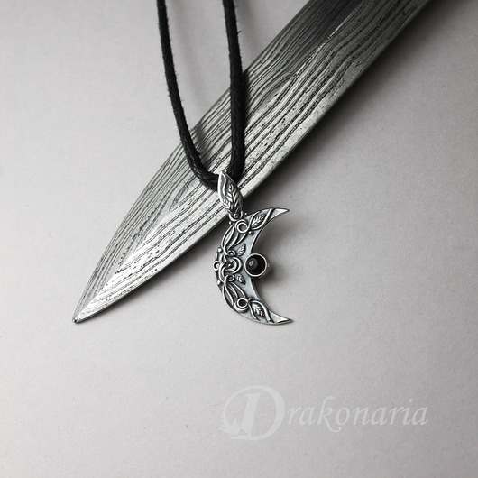 wisiory Ithilien mini - księżyc w czerni