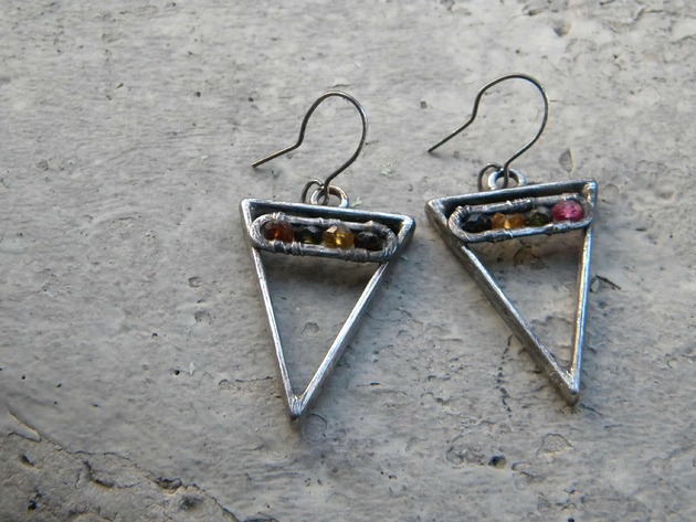 kolczyki wire wrapping Trójkąt turmalin     - kolczyki