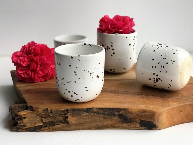 kubki Kubek ceramiczny bez uszka, czarka - KROPKi