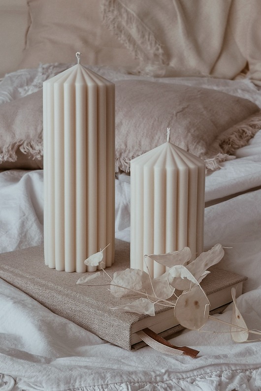 świeczniki i świece Świeca sojowa Peak Pillar