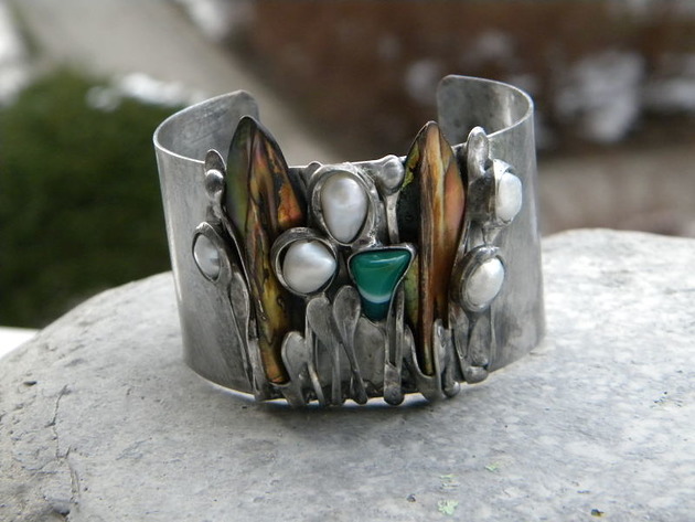 bransoletki wire wrapping Brązowy  liść  - BRANSOLETA MANKIET  CUFF