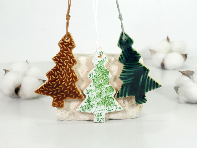 ozdoby choinkowe Ceramiczne choinki - komplet ozdób choinkowy