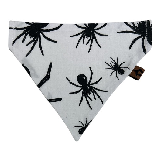 ubranka dla zwierząt Bandana dwustronna hallowen dla psa rozmiar XS wzór pająki
