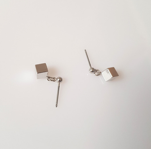 kolczyki z mosiądzu Kolczyki Silver Cubes