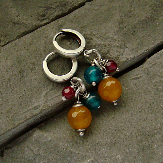 kolczyki z kamieniami Kolczyki Coś kolorowego