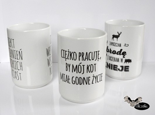 Kubek 450ml Ciężko pracuję, by mój kot .. Sowia Aleja