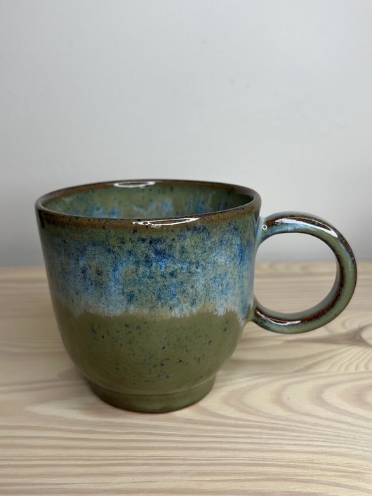 kubki Kubek niebiesko oliwkowy w piegi