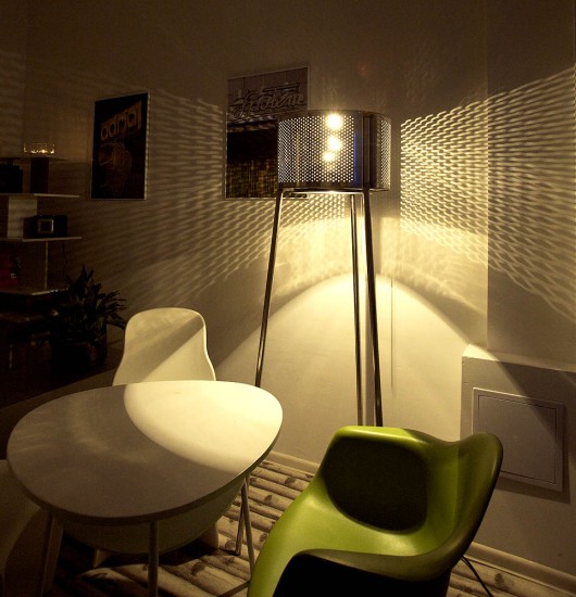 Lampa stojąca srebrna idealna do salonu  profizorka