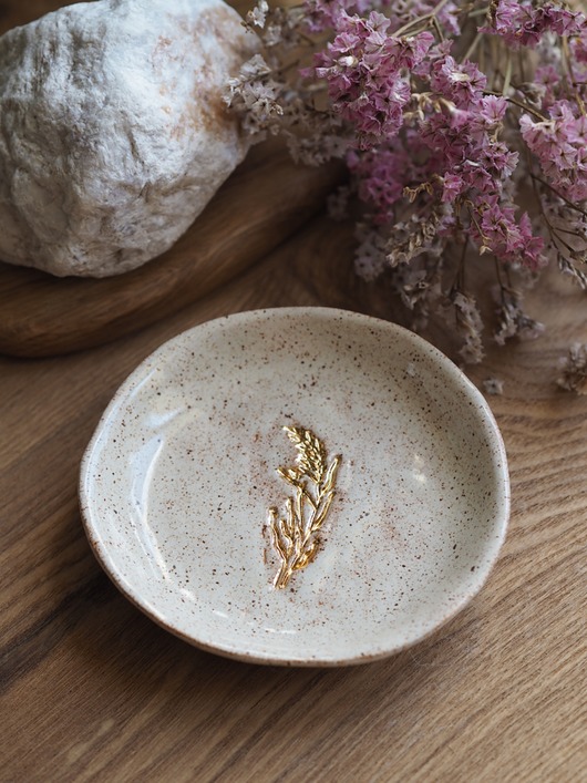 pojemniki na biżuterię Spodek na biżuterię lub palo santo