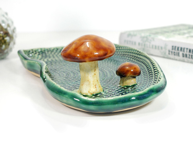pojemniki na biżuterię Ceramiczny talerzyk z grzybkiem - na biżuterię, drobiazgi, przekąski