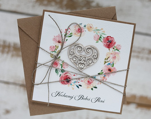 kartki scrapbooking Ręcznie robiona kartka z sercem dla babci - pomysł na prezent na Dzień Babci