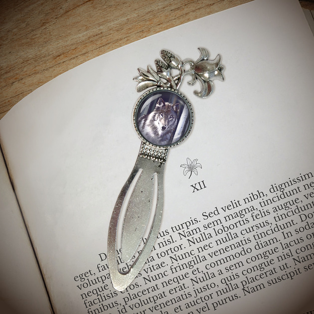 zakładki do książek Zakładka do książki - Szary wilk - lilia