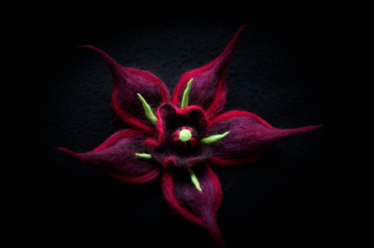 Brosza - &quot; Rajski kwiat &quot; HERBE DESIGN
