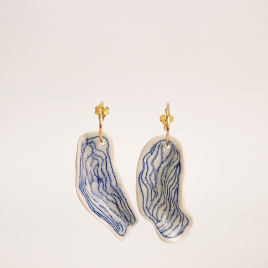 kolczyki ceramiczne Kolczyki ceramiczne płatki blue line 02