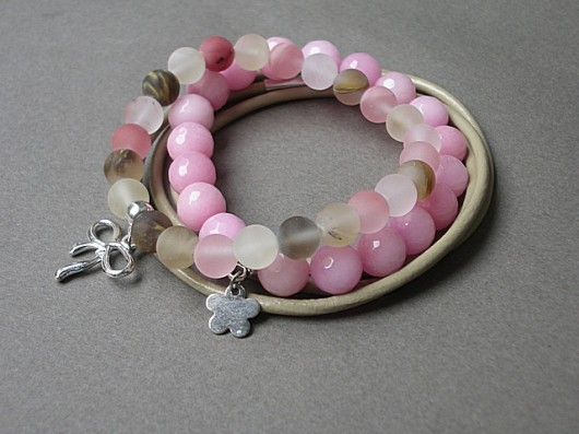 Pink and khaki - bransoletki KiKa pracownia