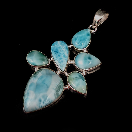 wisiory Larimarowe drzewko