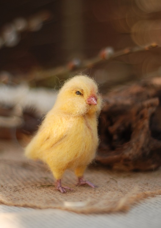 ozdoby wielkanocne Kurczaczek  Stojący Mały