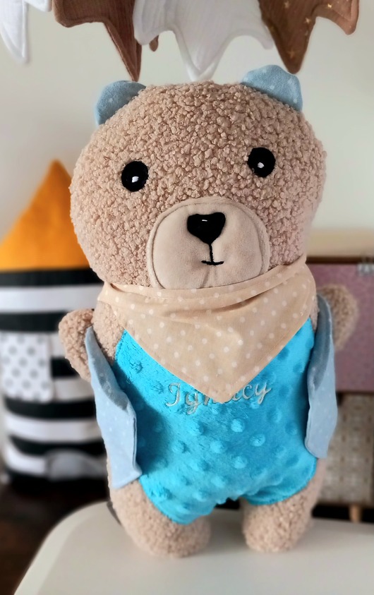 misie i maskotki Wyjątkowa przytulanka PODUSZKA MISIO MIŚ boucle HAFT imię dziecka