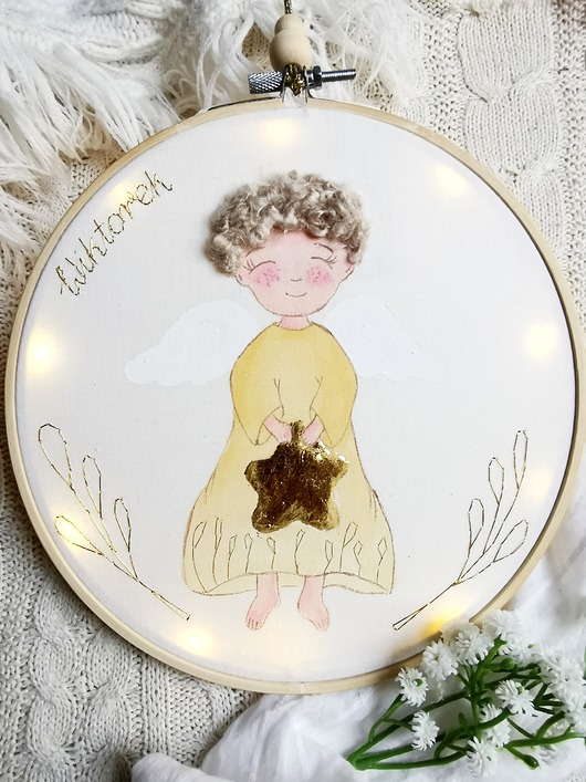 kartki, zaproszenia na chrzest Podświetlany obrazek z aniołkiem, personalizowana pamiątka Chrztu Świętego