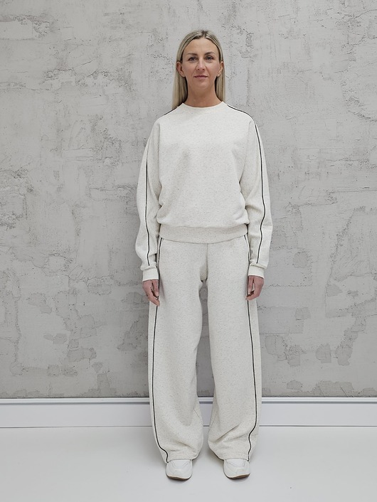 komplety damskie Kai komfortowy komplet z lamówką Straciatella