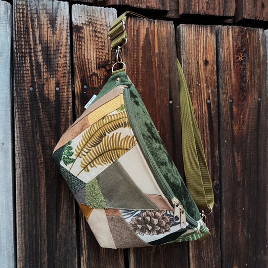 saszetka nerka Nerka gigant patchwork zerowaste unikat leśna