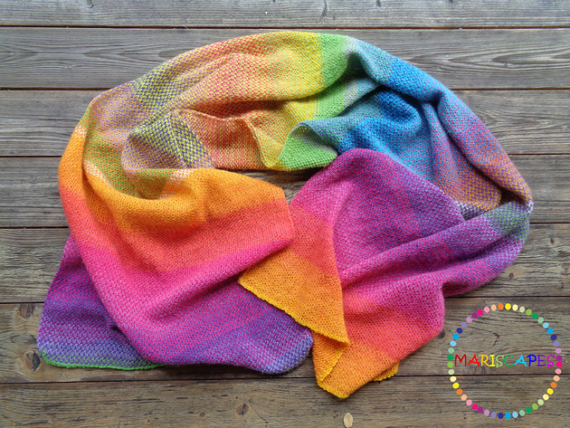szale damskie UNIKAT szal dziergany (jak tkany) "Autumn Rainbow"