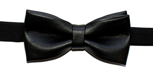 Mucha gotowa bowstyle skórzana czarna bowstyle