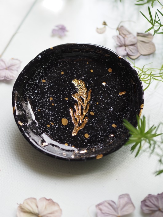 pojemniki na biżuterię Spodek na biżuterię lub palo santo