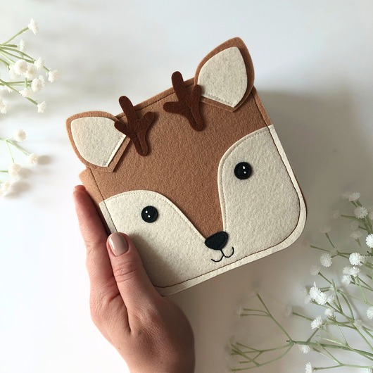 książeczki dla dzieci Książeczka sensoryczna dla niemowląt JELONEK 6m+