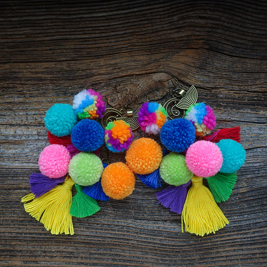 kolczyki chwosty Boho kolczyki chwosty i pompony