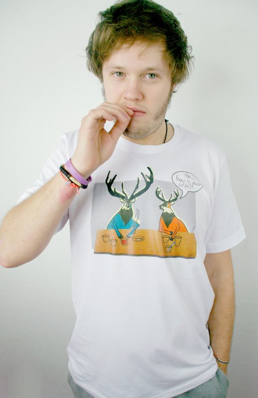 T-shirt z autorskim wzorem - Deer Wife M, L, XL MUNGO