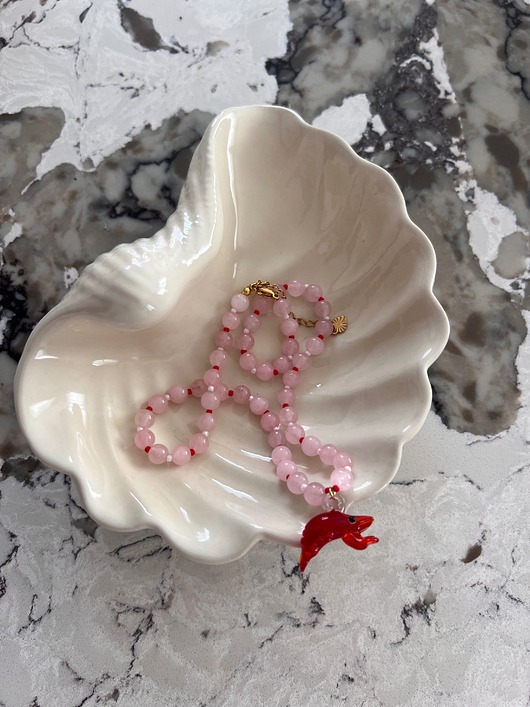 chokery Krewetka i różowy kwarc