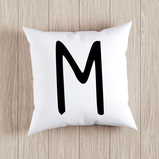 poduszki z grafiką Poszewka z napisem Imię Inicjały