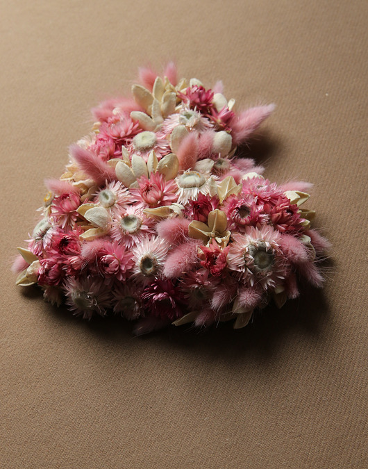 Ozdoby na ścianę ,,Serce pełne kwiatów" dekoracja na ścianę z suszonych kwiatów