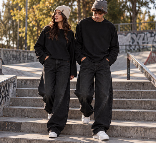 bluza bez kaptura damska Longsleeve  Boxy Fit-Czarny