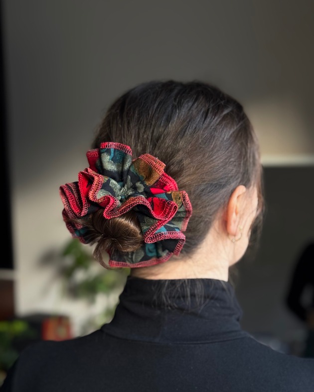 gumki do włosów Scrunchie Falbana Vintage ciemna