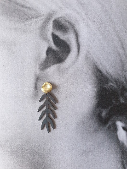 kolczyki z mosiądzu Kolczyki GARDEN OF EDEN  mosiądz, liście długie oksyda szary