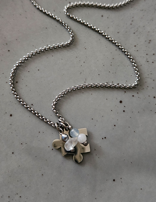 wisiory Naszyjnik puzzel z minerałami