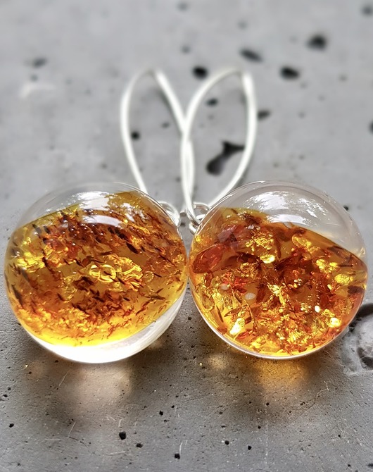 Kolczyki srebrne z mieniącym się bursztynem Grol Jewellery