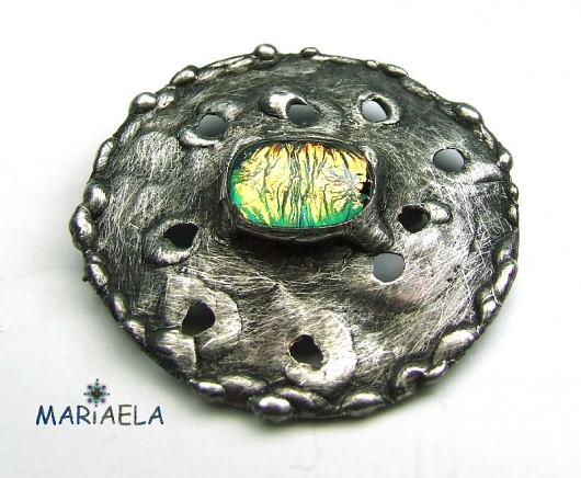 BROSZKA Z KOSMOSU MARIAELA