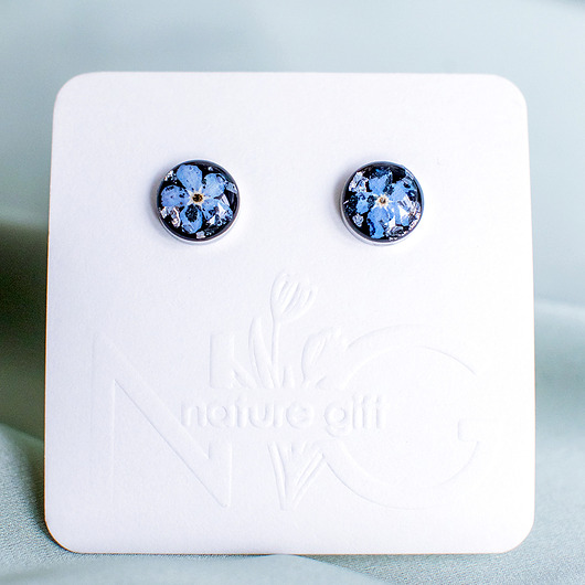 kolczyki z żywicy Kolczyki sztyfty z niezapominajkami