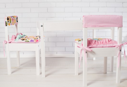Stolik i dwa krzesełka dla dzieci  LalaShop