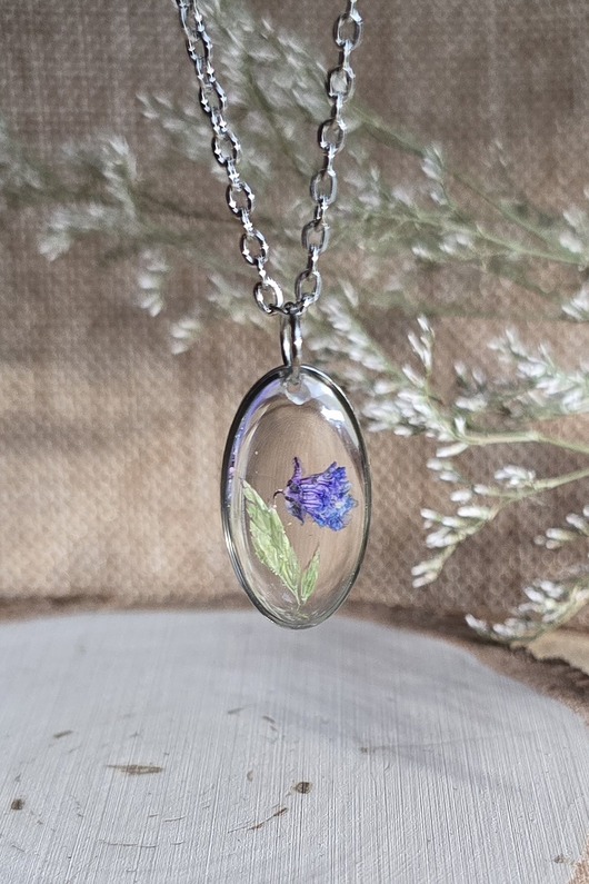 wisiory Srebrna zawieszka jajowata suszone kwiaty fioletowe